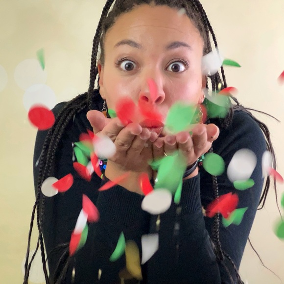 Meet your Posher, Sara - Picture 6 of 6